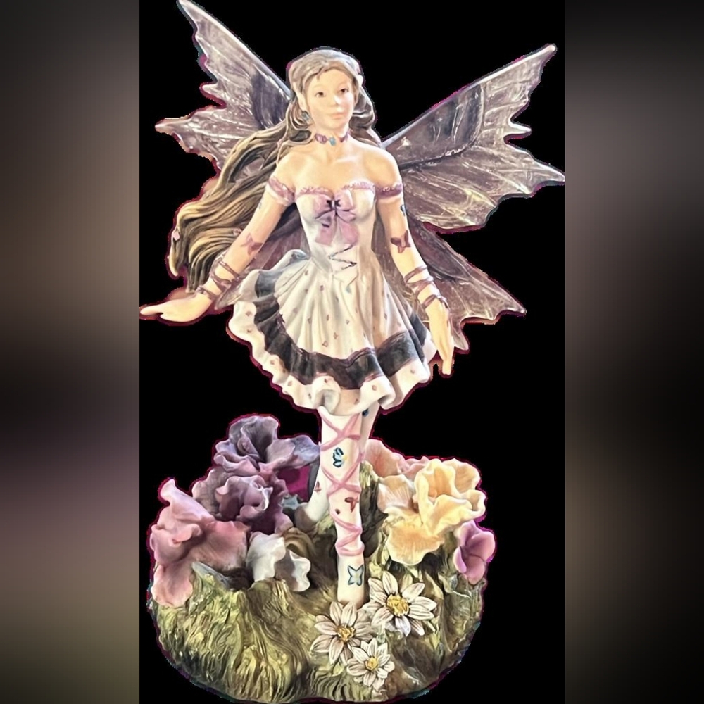 The Fairy Site Fairy Lavender Serene #NT153 2009 Munro